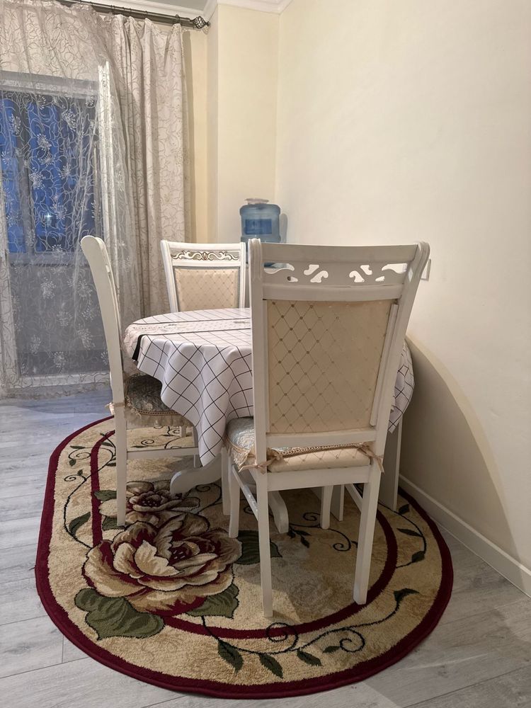 Ковер, палас овальный для дома