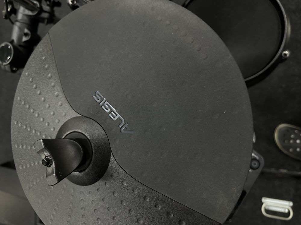 Alesis Turbo Mesh Kit электронные барабаны