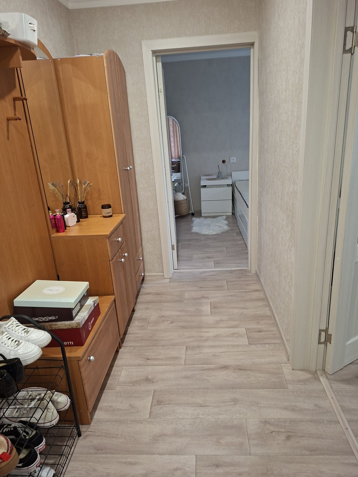 Продается 2 ух комнатная квартира