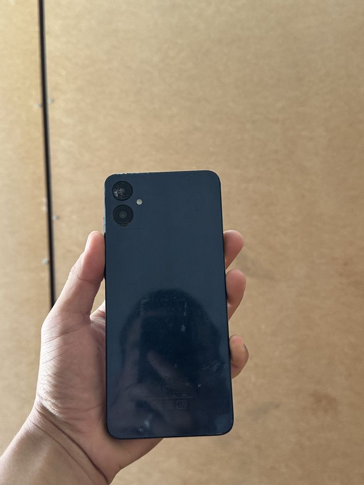 Samsung A05 64гб
