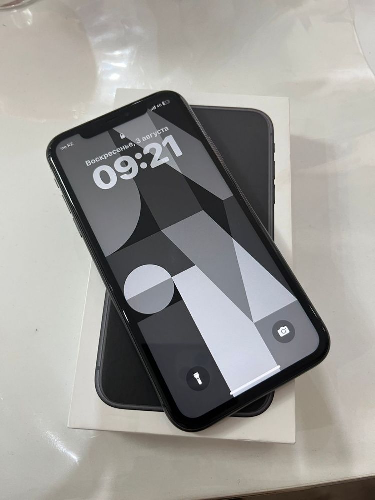Продап Iphone 11 в идеальном состоянии.