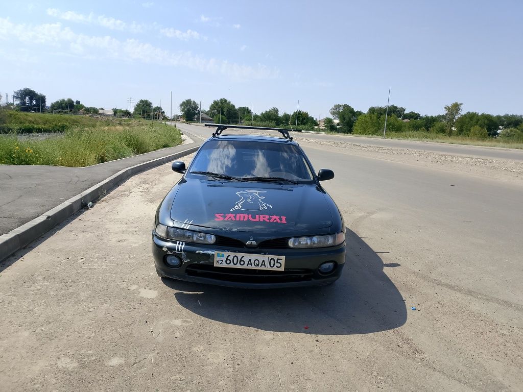 Митсубиси галант