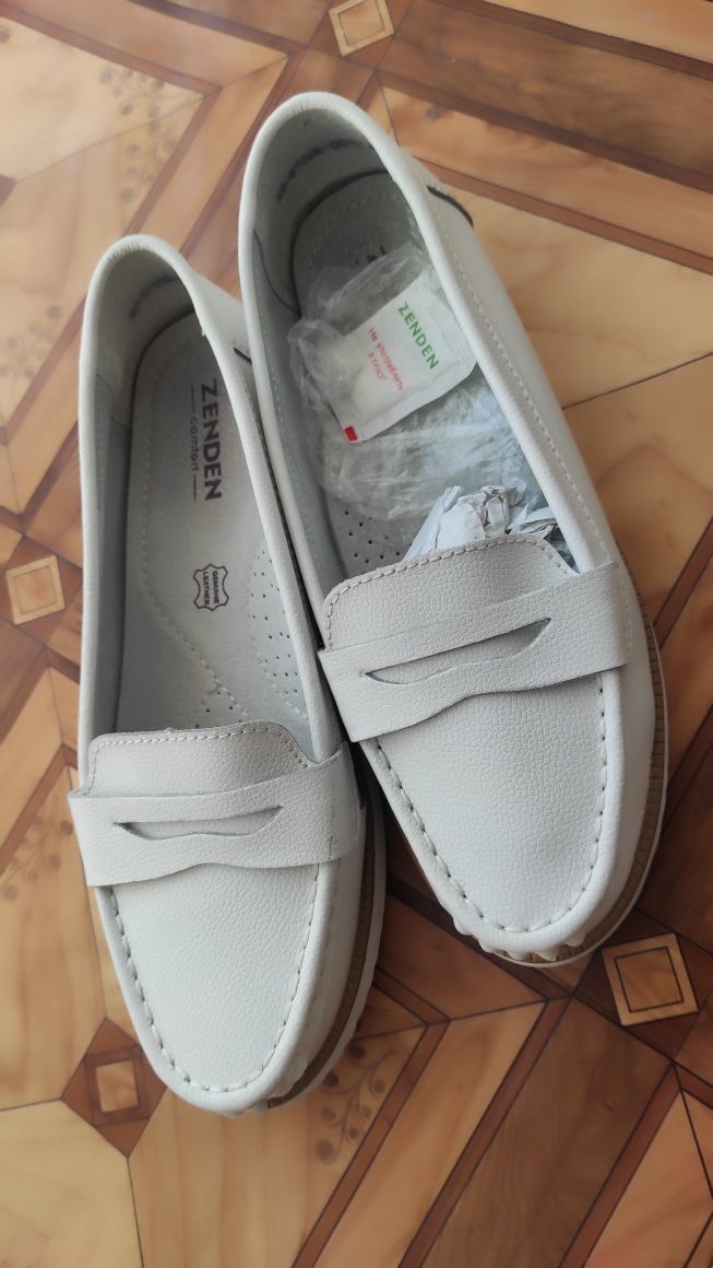 Продам кожаные туфли