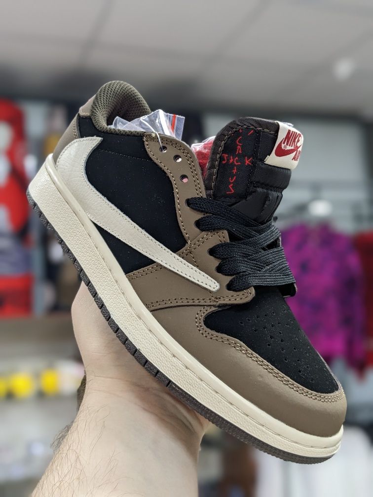 Кроссовки Nike Travis Scott x Air Jordan 1 Low Dark Mocha