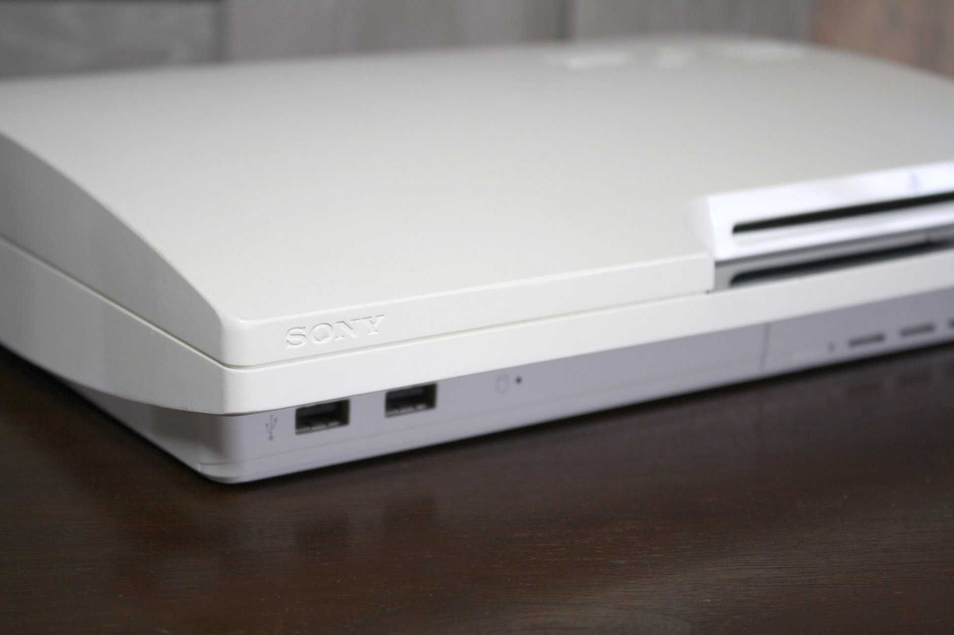 Sony PlayStation 3 Редкая Slim White