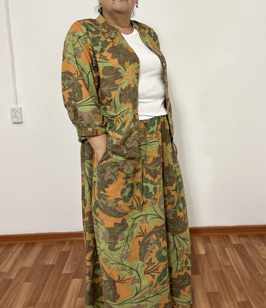 Двойка с юбкой.        .
