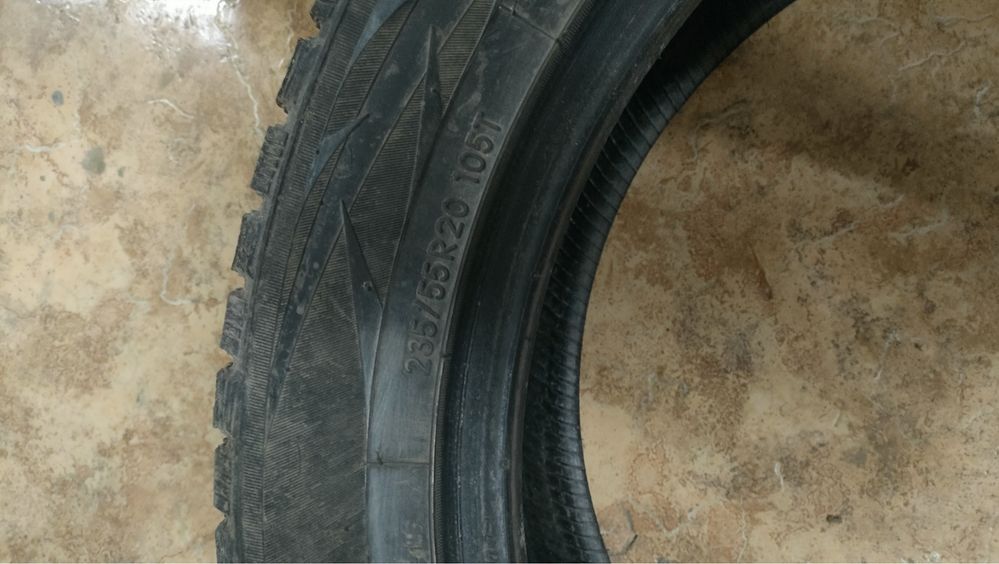 Продам автошины TOYO 235*55*R20