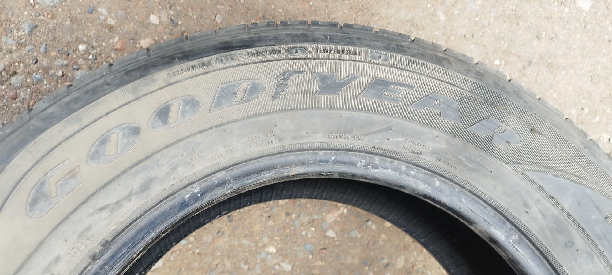 Продам 3шт летние шины 235/65/17