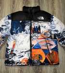 Срочно продам - Куртка TNF новая.
