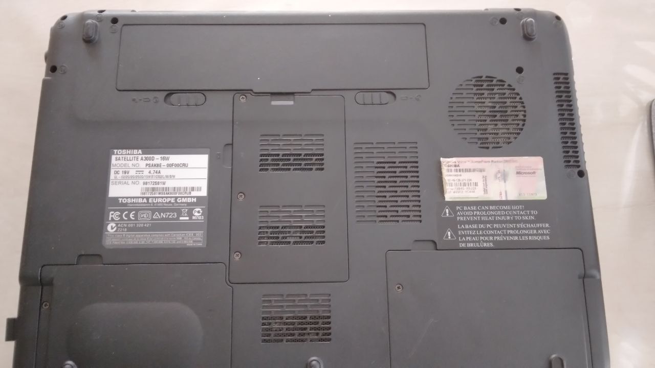 Ноутбук Toshiba a300d