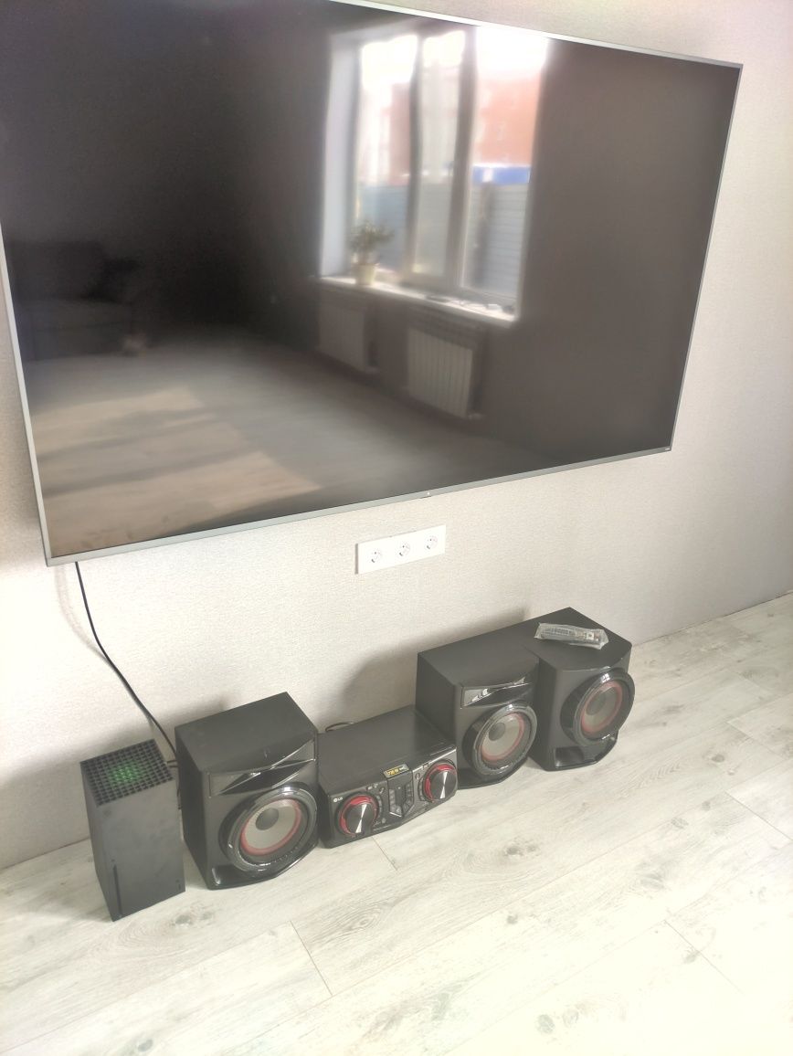 Продам музыкальный центр Lg CJ-45