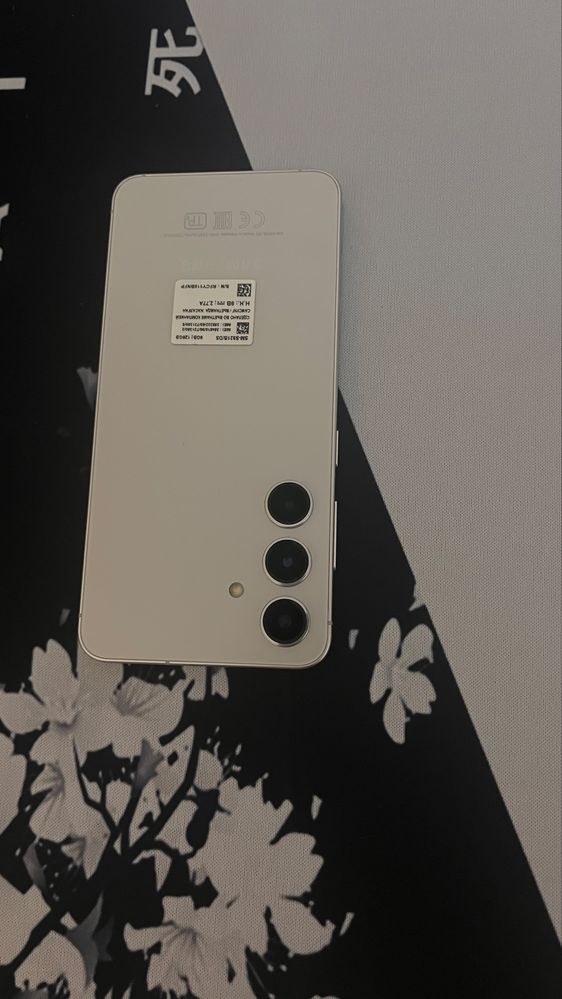Sumsung s24 с гарантией