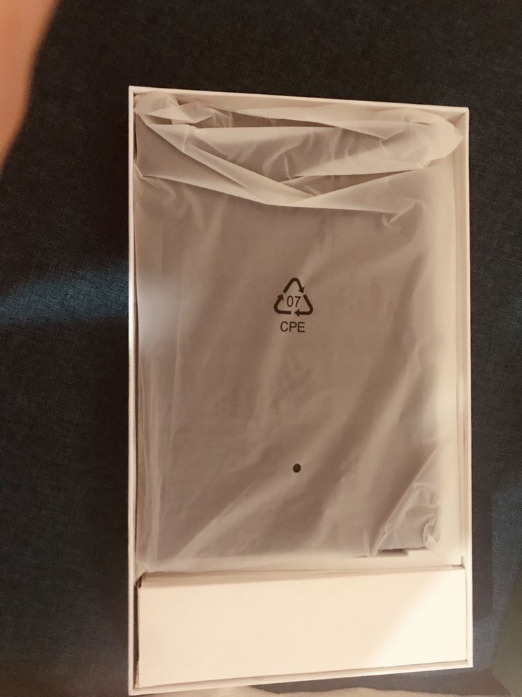 Продам планшет Android tablet 10.1 inches