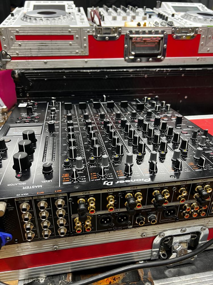профессиональный DJ-комплект Pioneer 3000