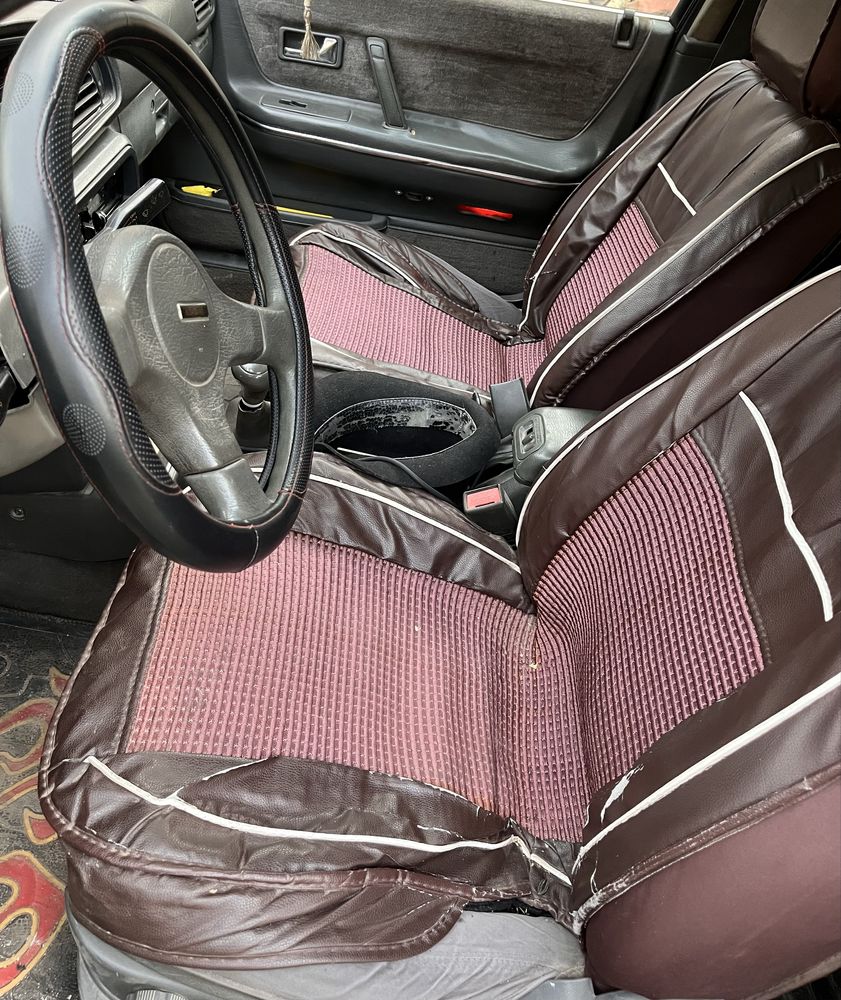 Машина Mazda 626