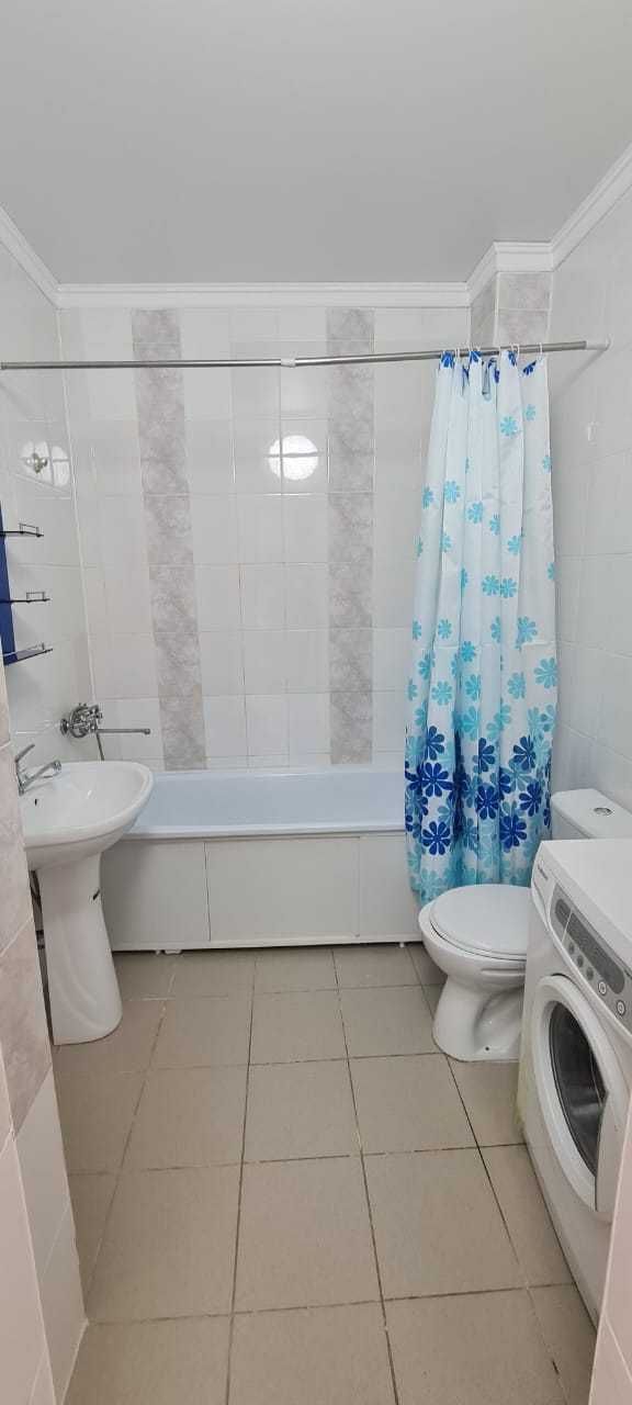 Продам квартиру кухня студия Алма сити