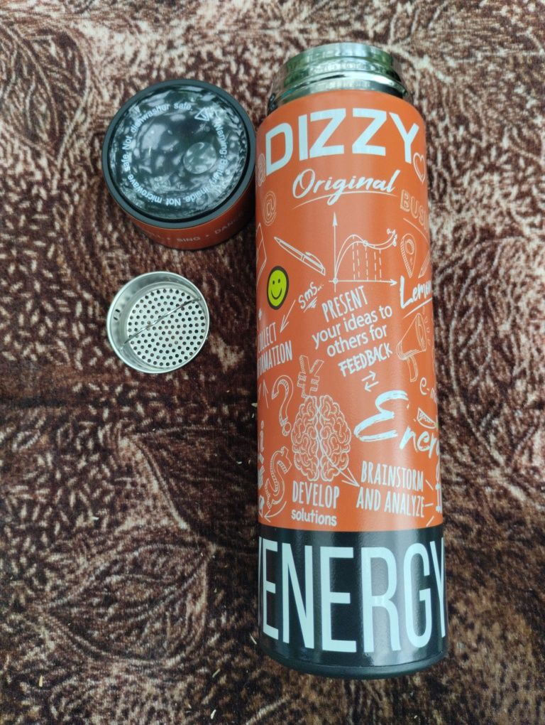 Термос DIZZY сезонный