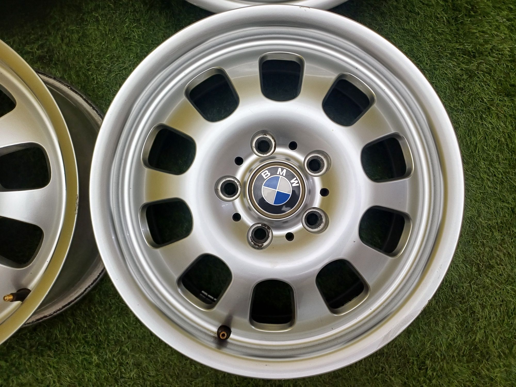 Диски R16 5×120 на BMW.