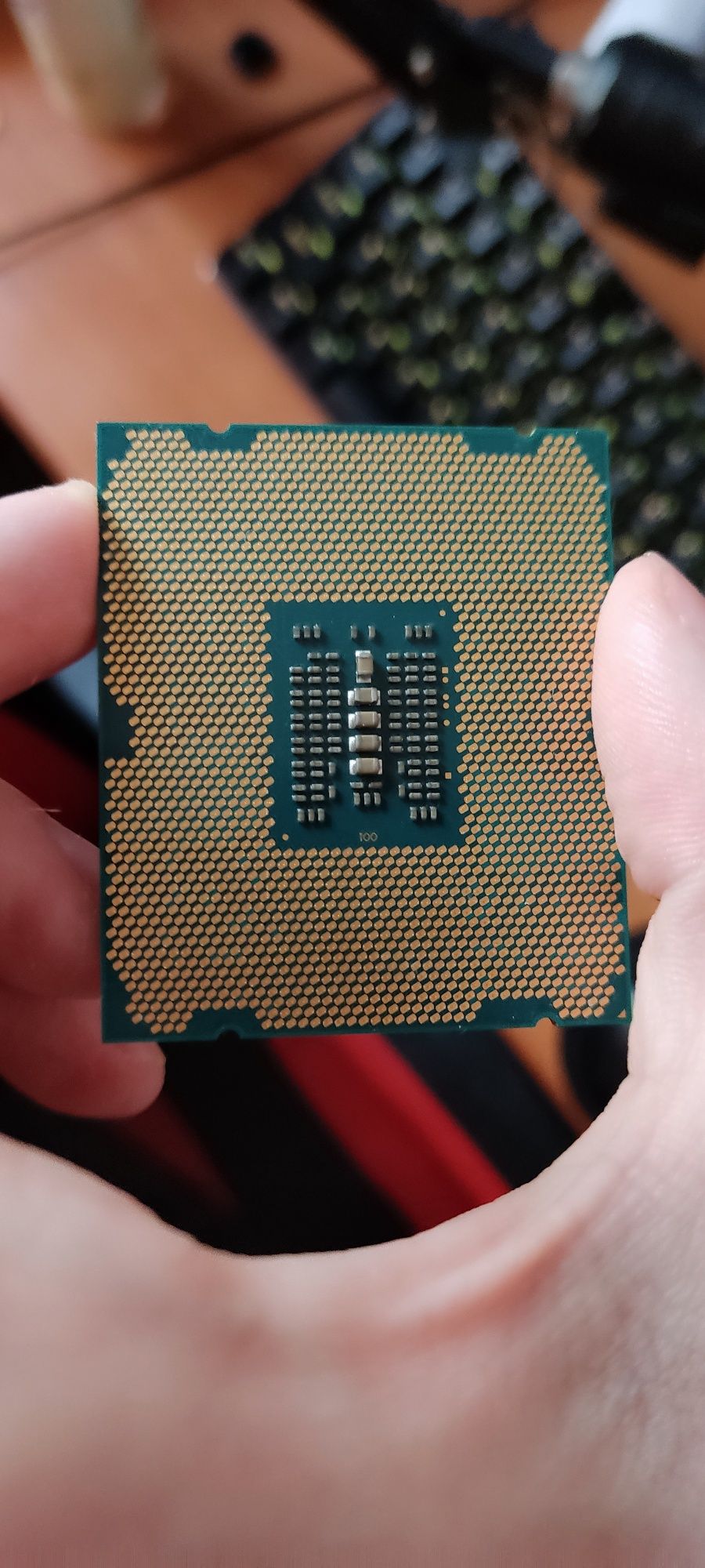 Продам процессор intel i7 4820k