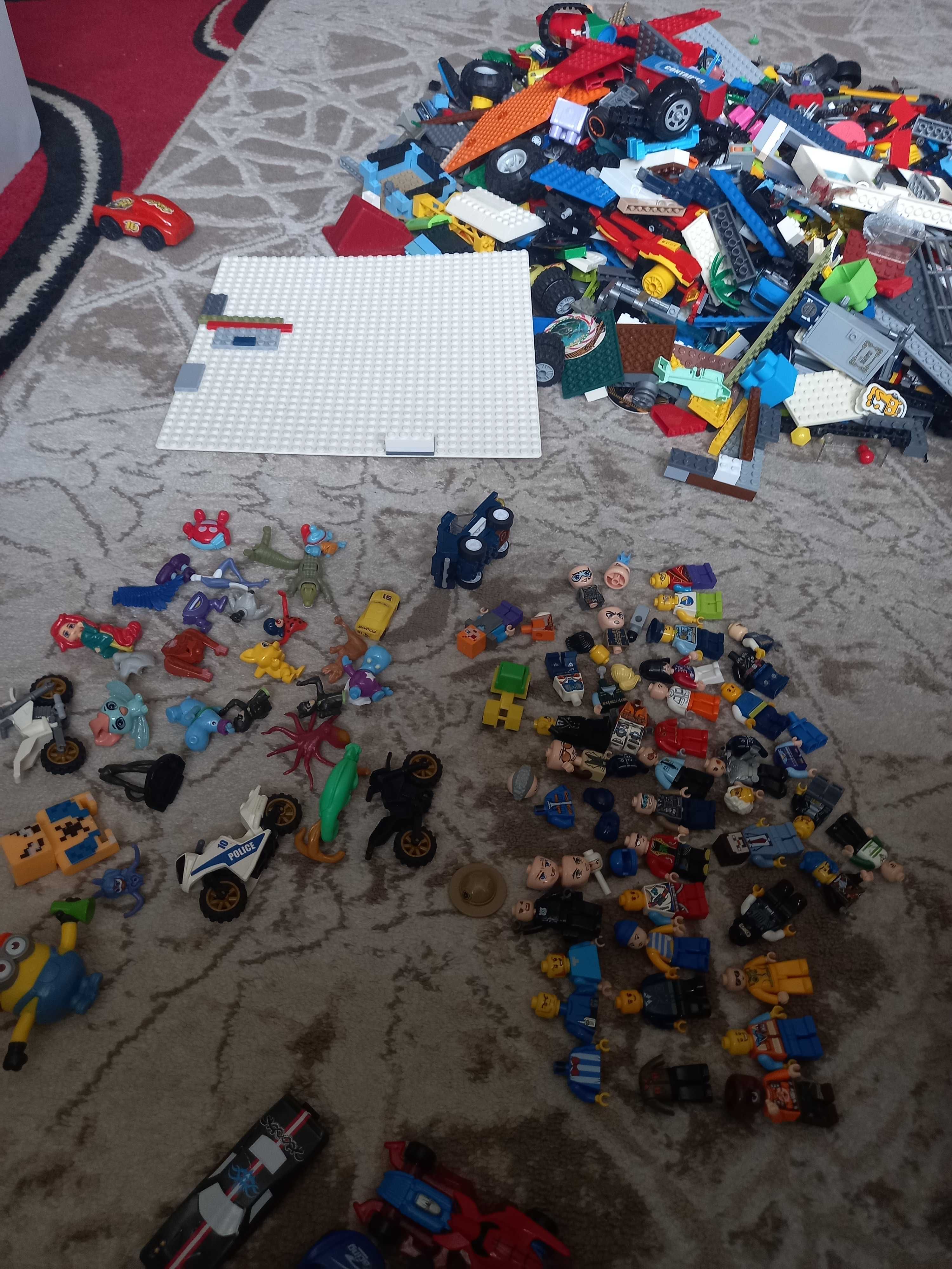 детали Lego, 20-25 кг.