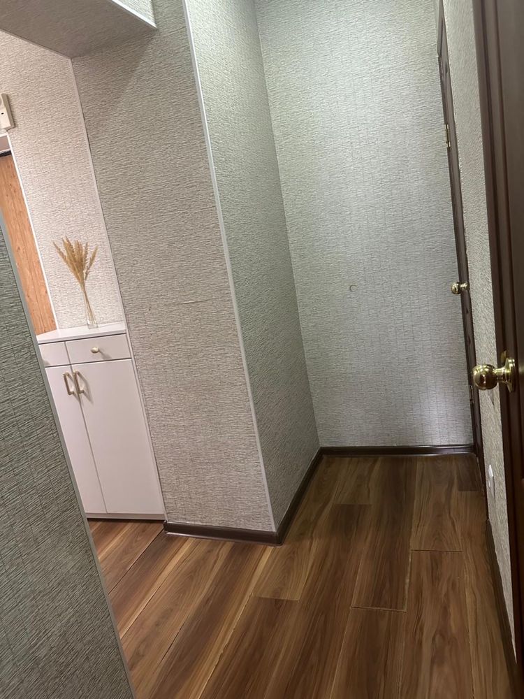 Продам  2 комнатную квартиру