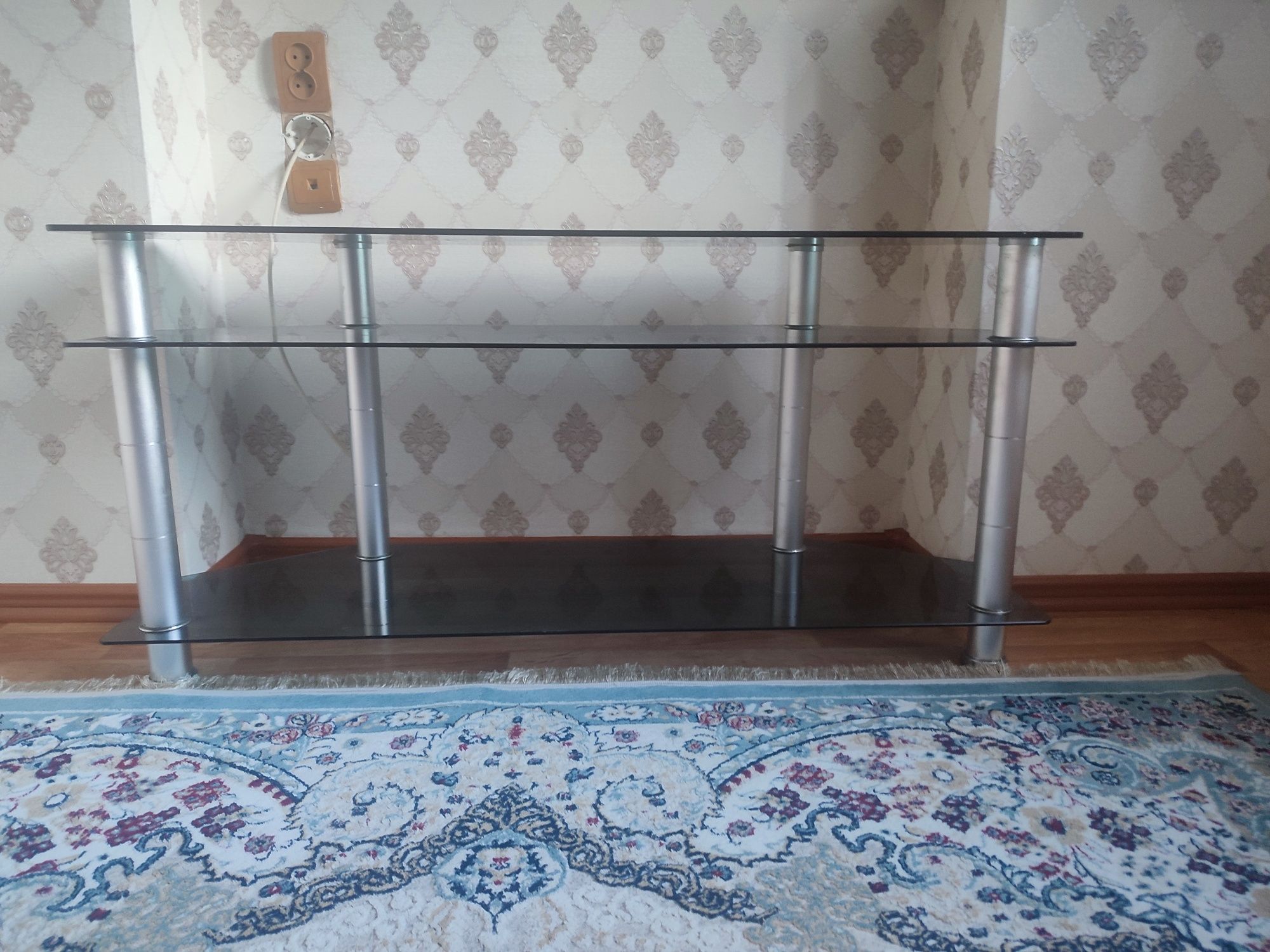 Продается подставка для ТВ