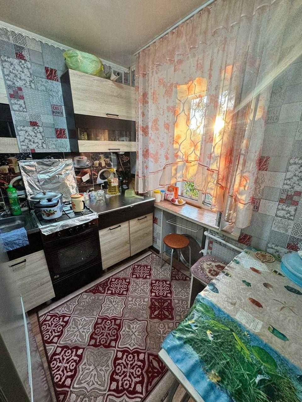 Продаётся 2-х ком квартира в 6 мкрн, Сандригайло 67. 10,5 мил!