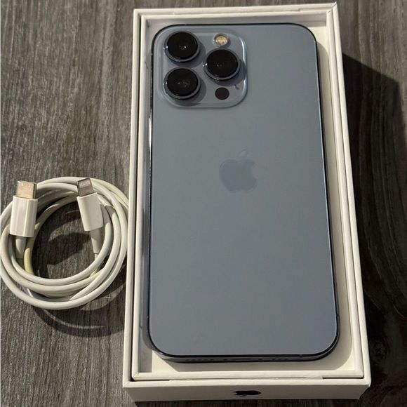 iPhone 13 pro,есть рассрочка каспи,айфон 13про