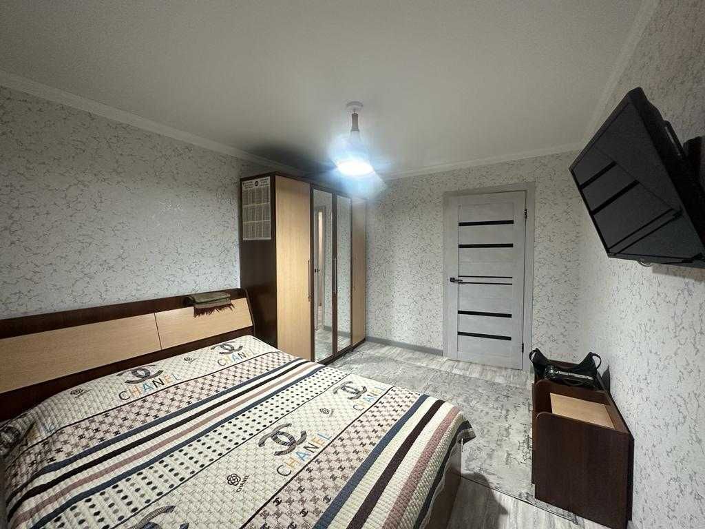-ПРодам 3 комн УП в Центре, возле Алема! Лифт работает! свежий ремонт!