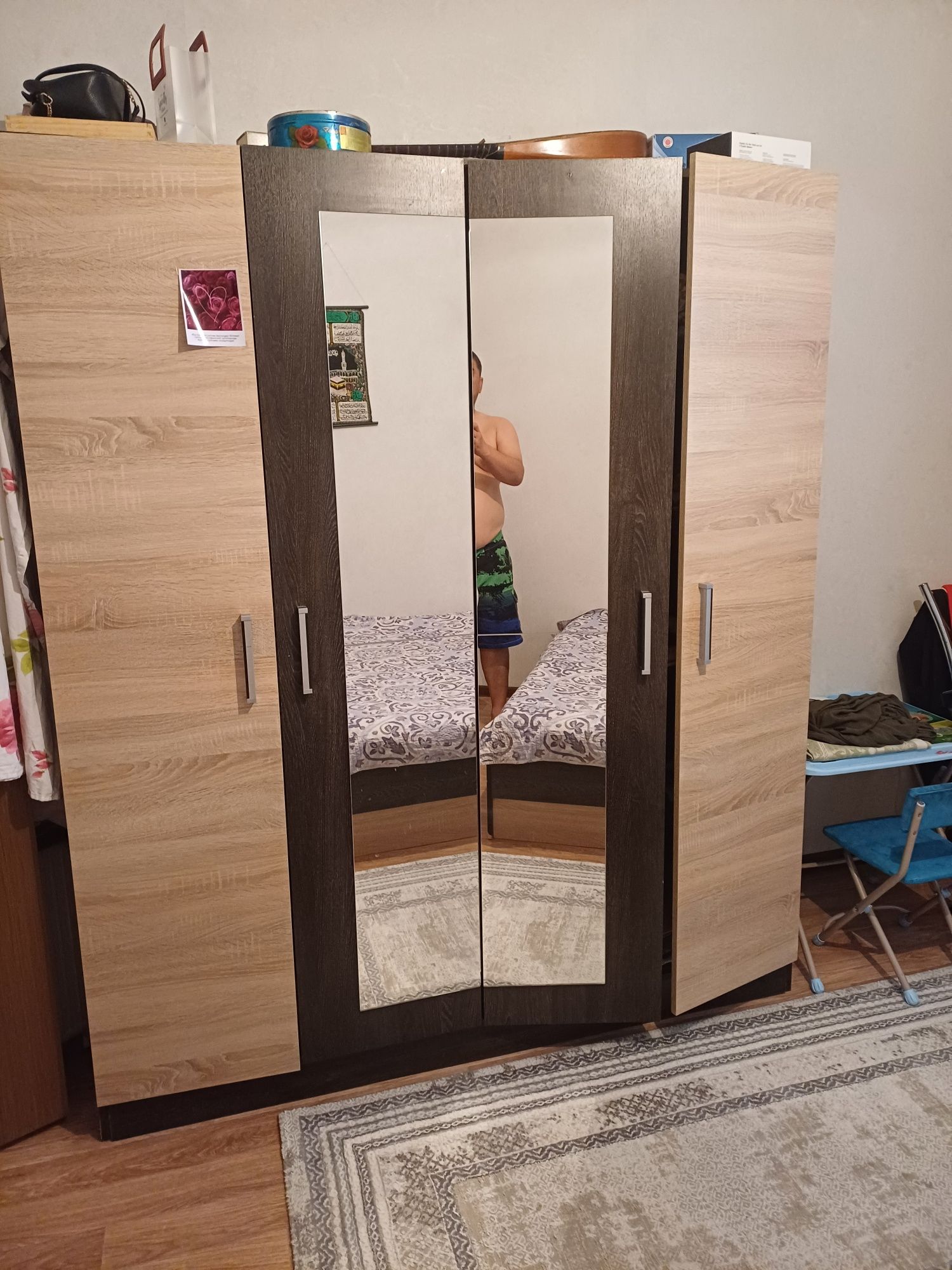 Спальный гарнитур