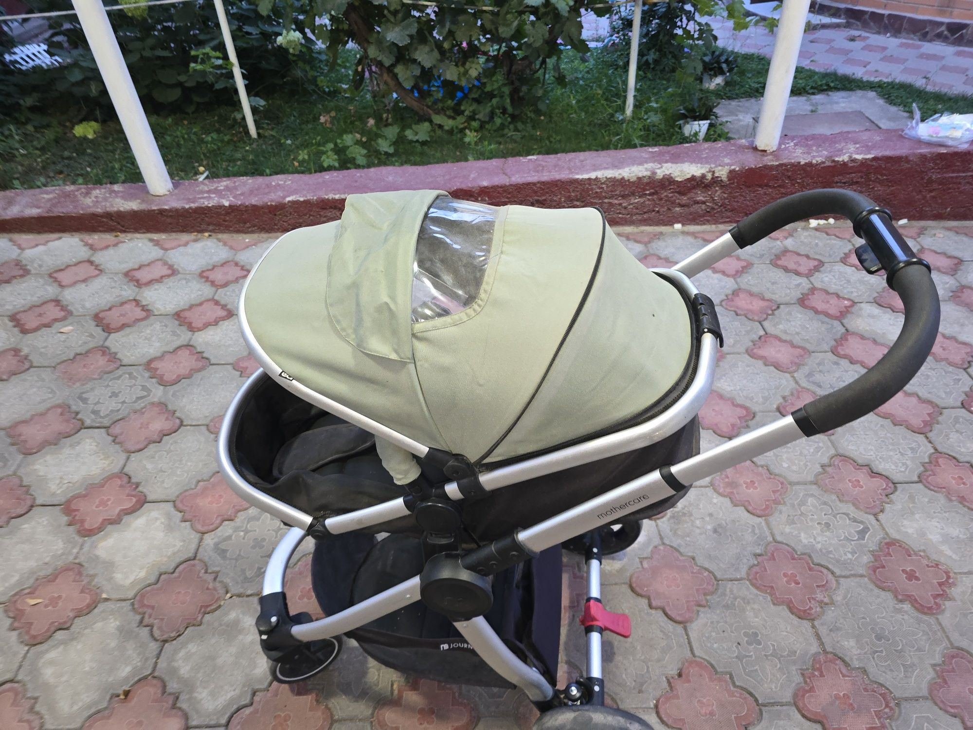 Mothercare в отличном состоянии
