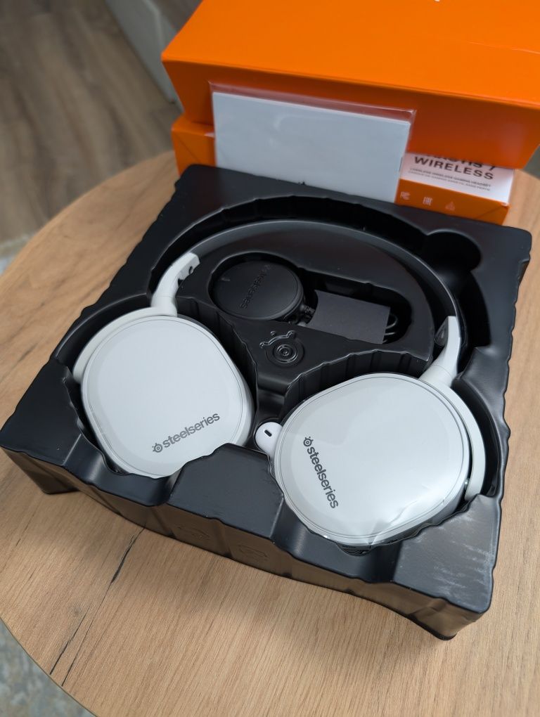 Новые беспроводные наушники SteelSeries Arctis 7 Wireless