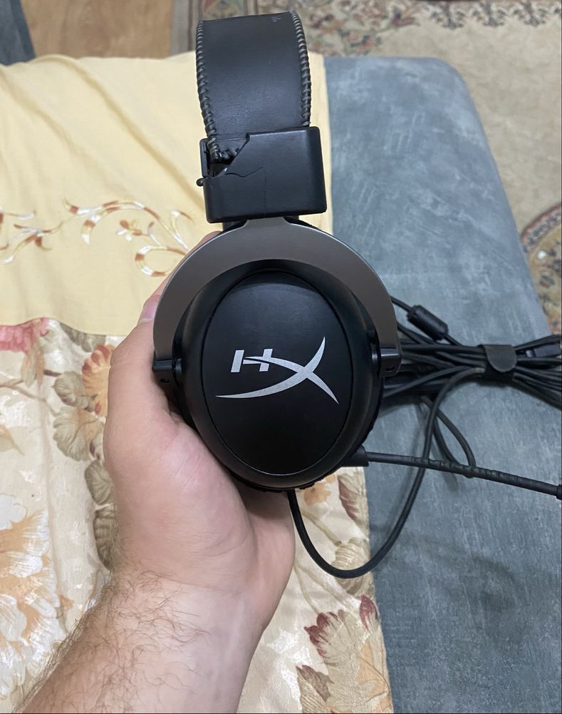Игровые наушники HyperX Cloud 2