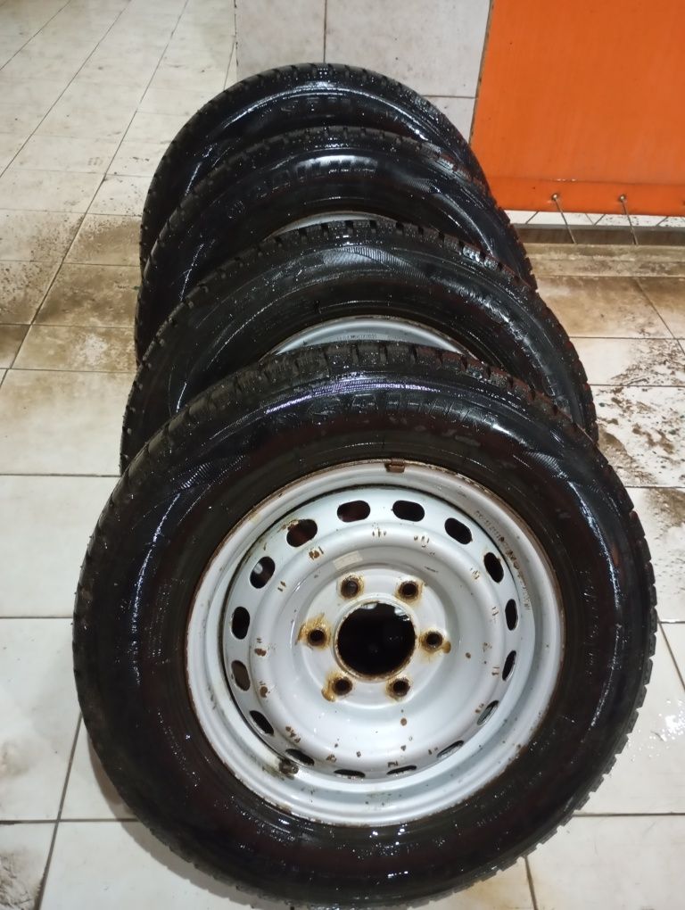 Продам колеса в сборе R16