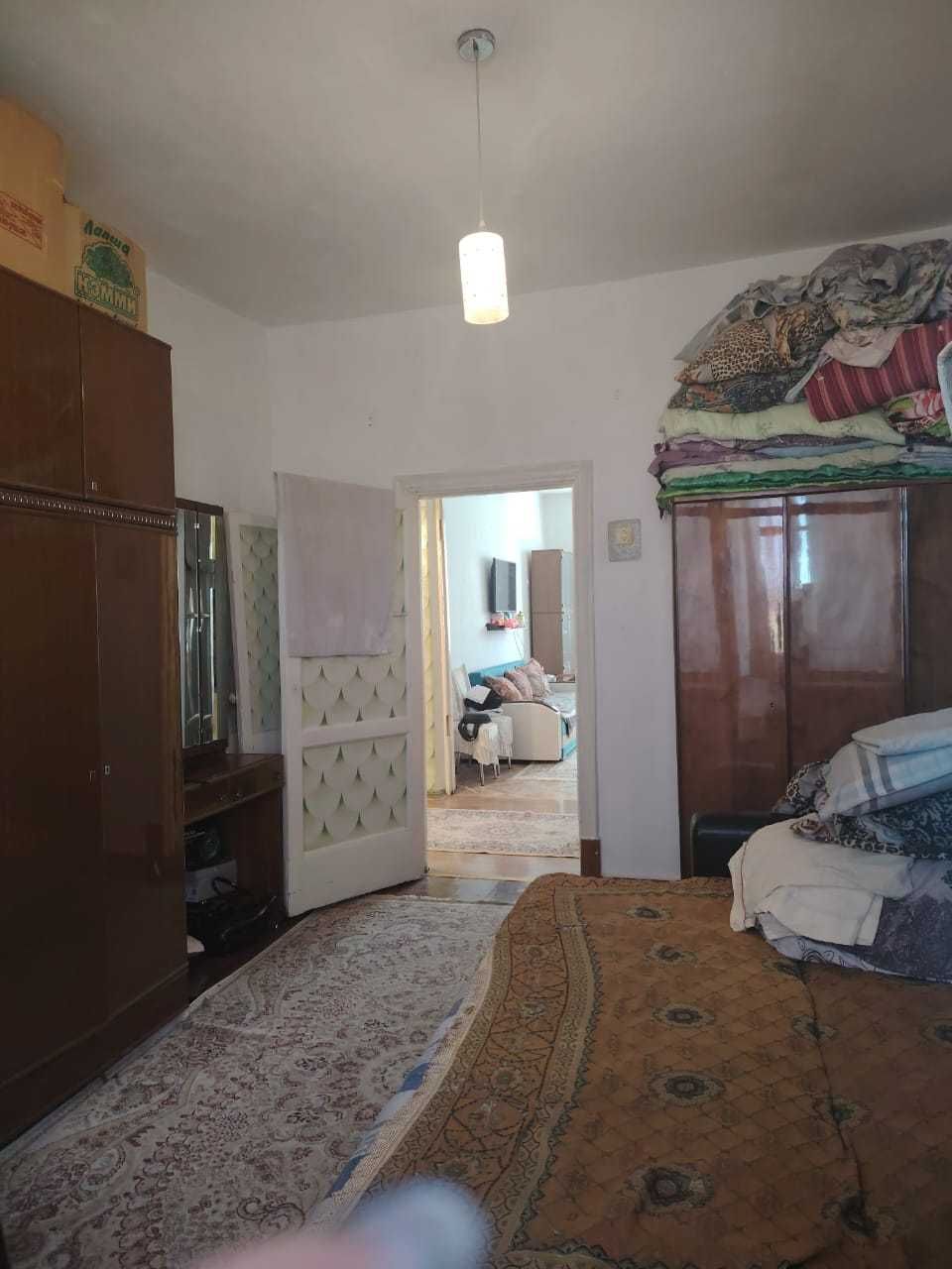 Продам 2-х квартиру кирпич,5/5эт, балкон ул.Потанина д.17