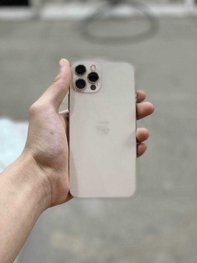 Продам iPhone 12 pro