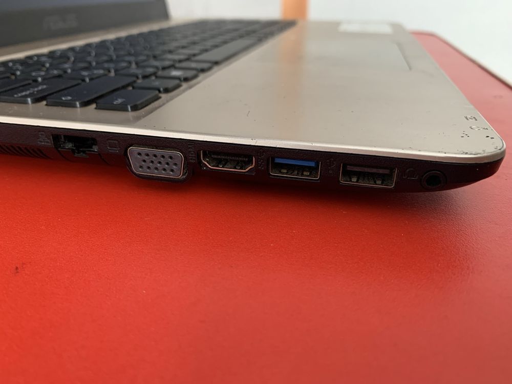 Ноутбук Asus X541N