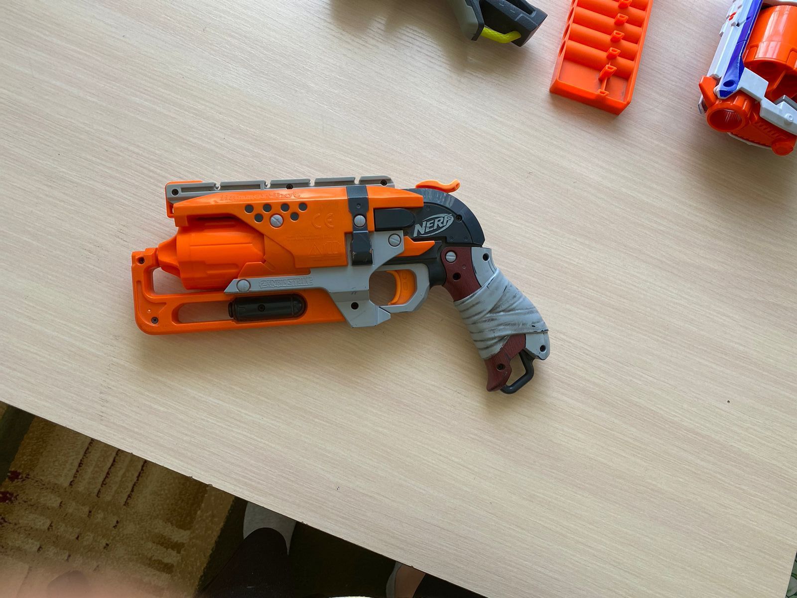 Продаю бластер NERF