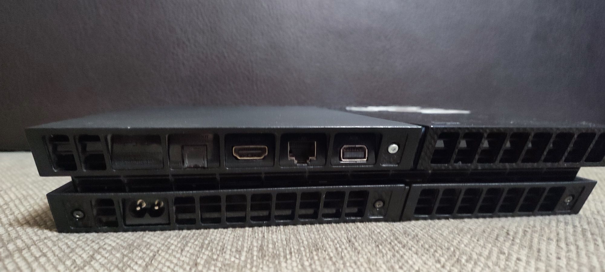 Playstation 4 fat