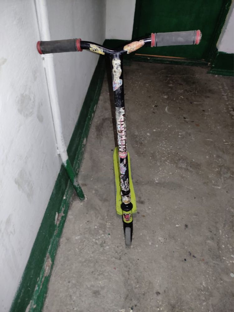 Продам детский самокат