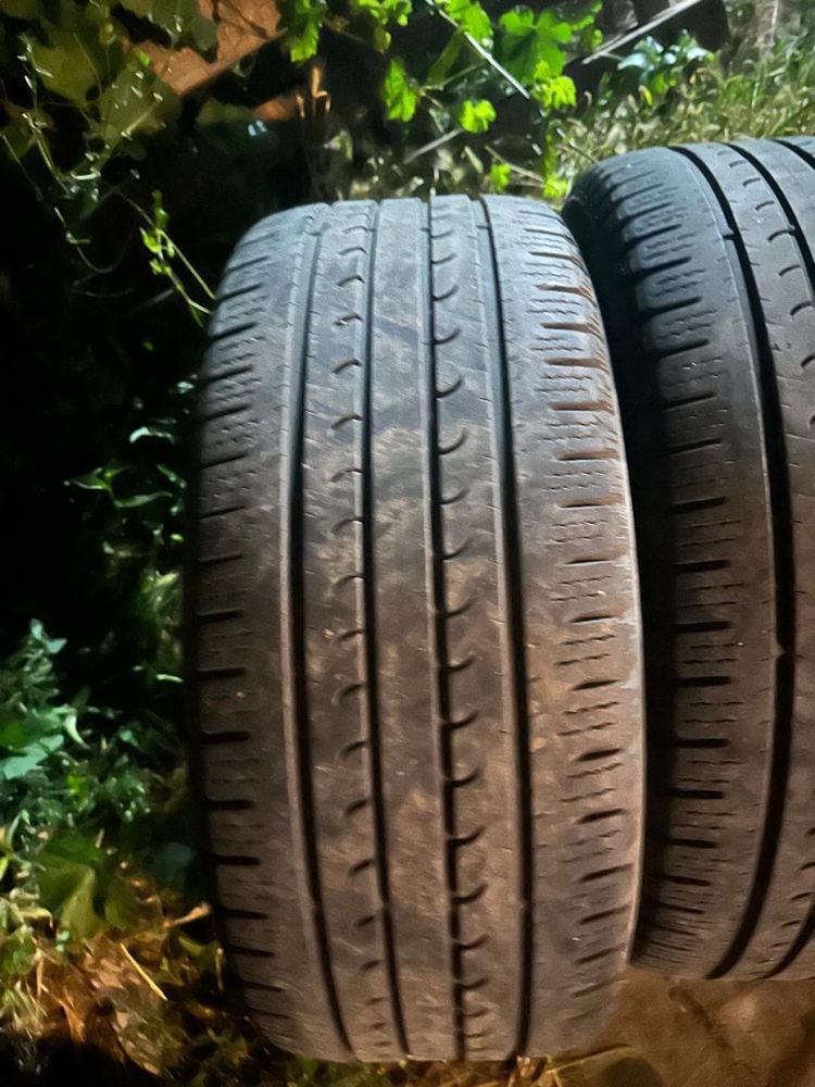 235/50 R19 шины комлект в хорошом состояний