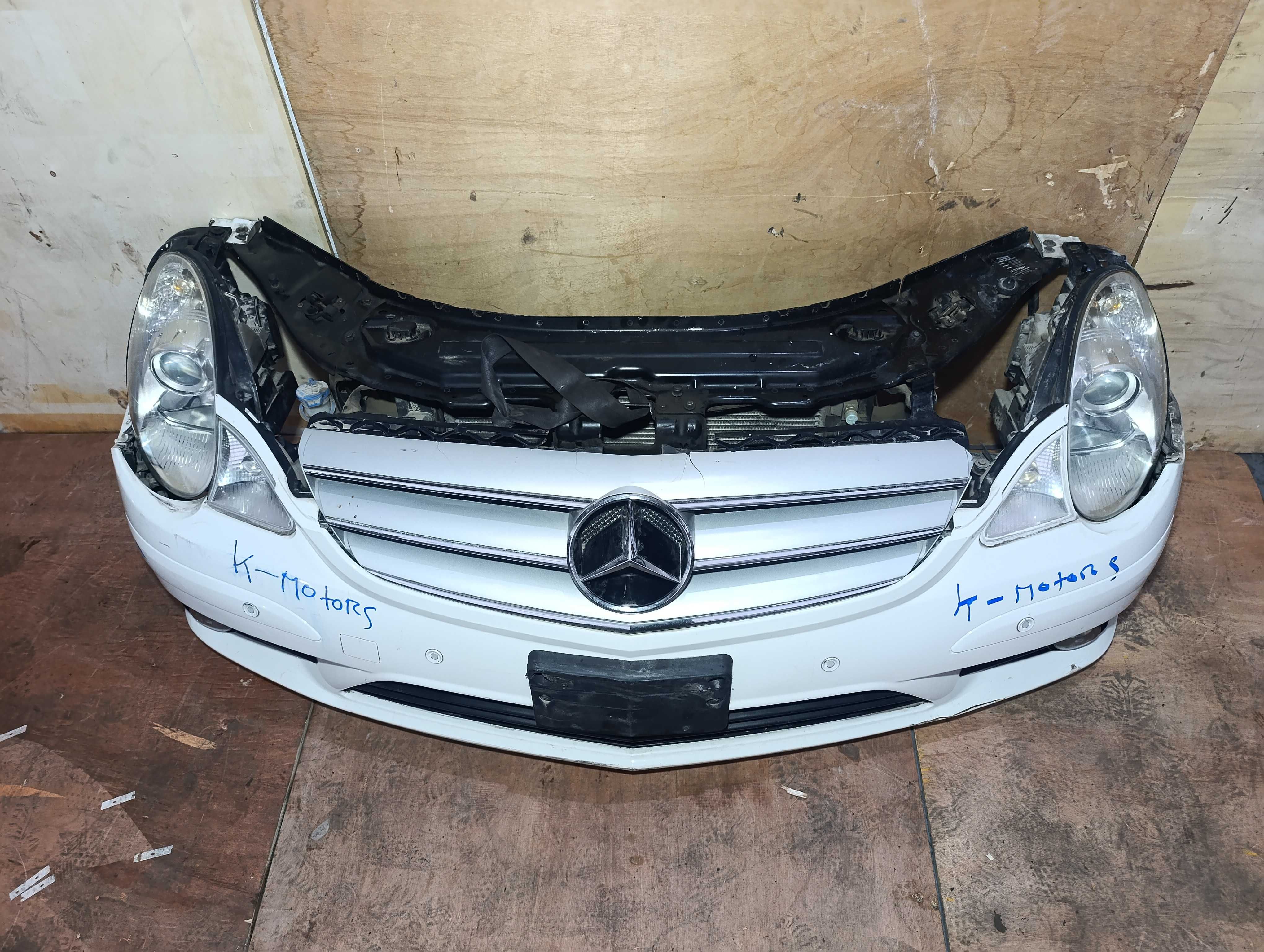 Ноускат Mercedes R-class W251 Дорест 05-10г Мерседес R класс 251 морда