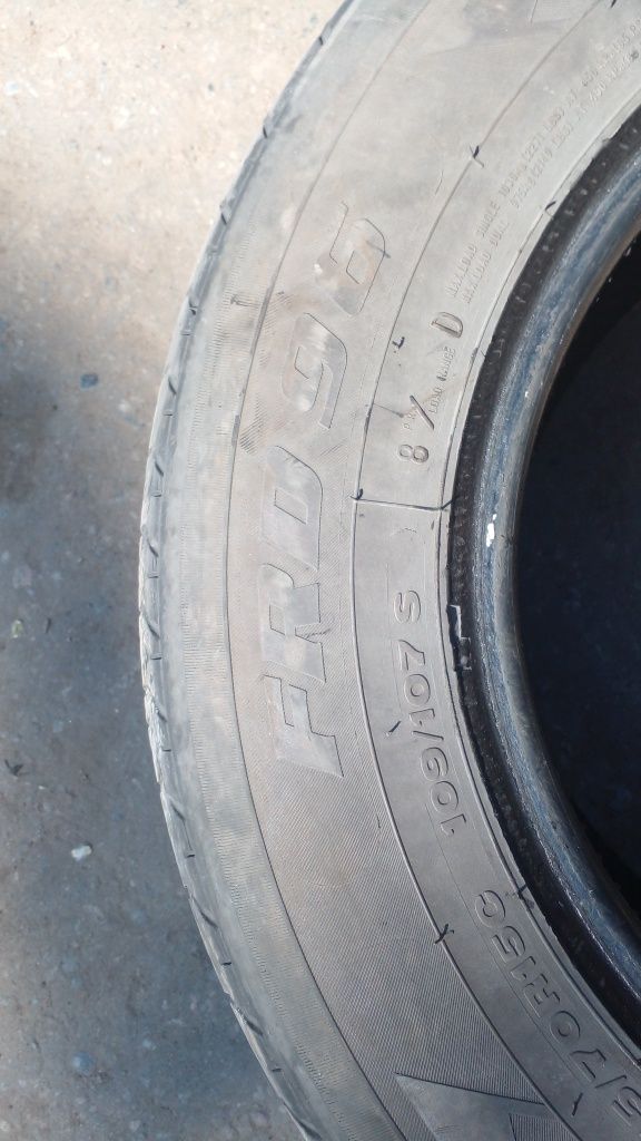 215/70/r15c Продам балон, шину
