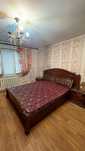 Спальный гарнитур .Кровать ,тумбочки ,Зеркало ,камод