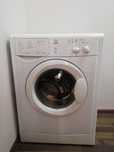Стиралка Indesit WISN82