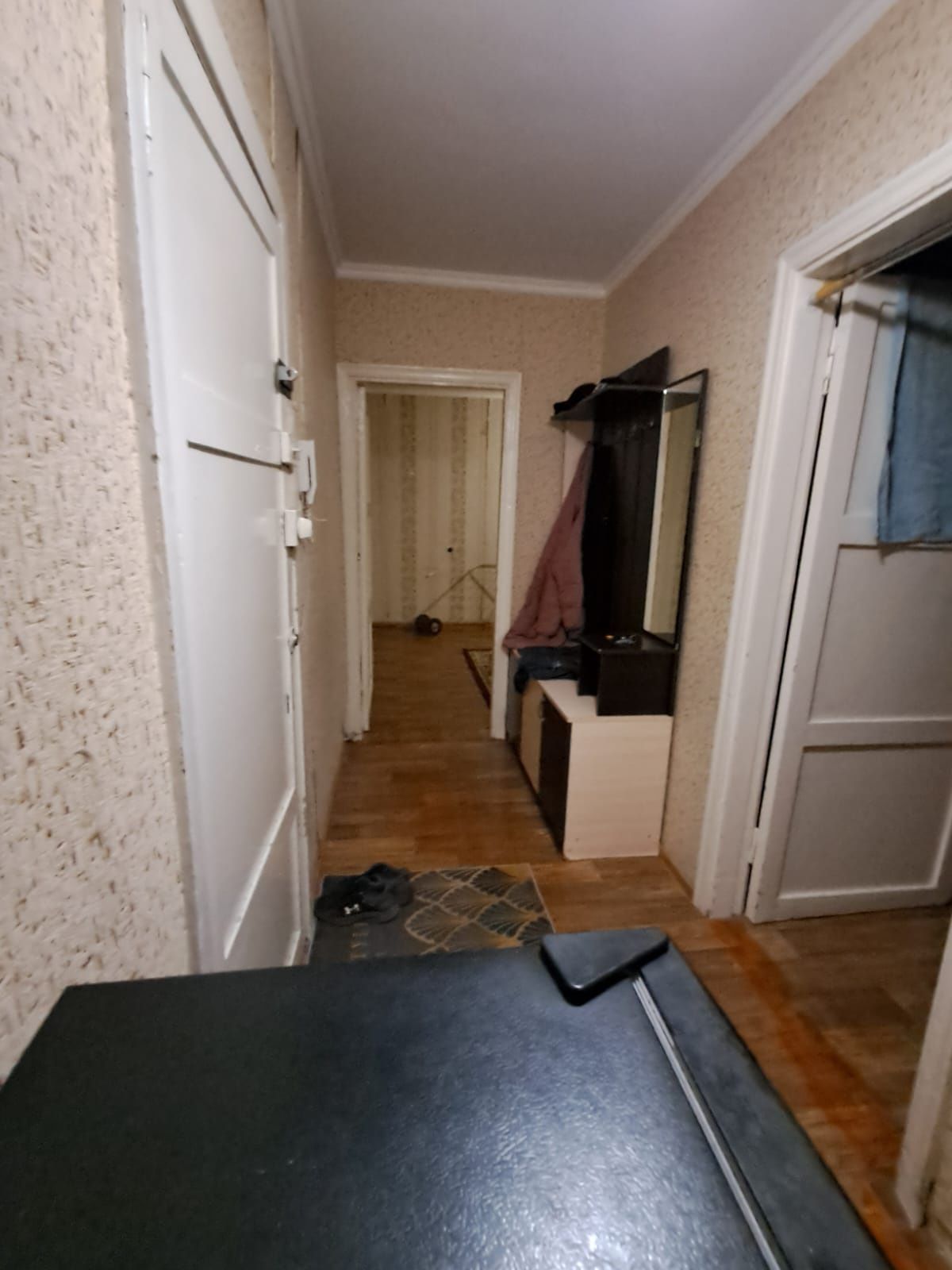 г. Караганда, Мойкудук, 14 микрорайон 9 дом  4 этаж продажа 2 ком. 
1