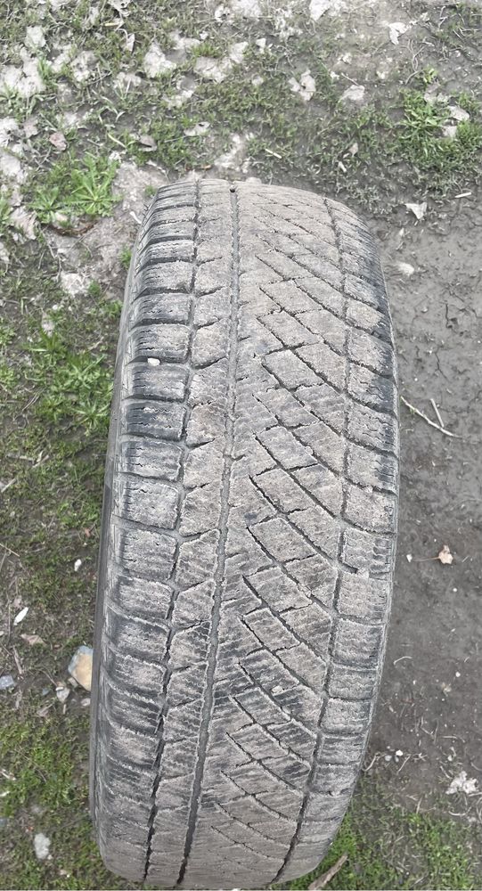 Haida HD687 245/70 R16 107T без шипов