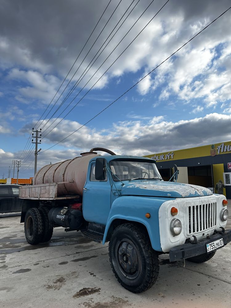 Продам Ассенизатор Газ-53