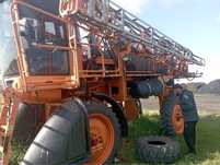 Продам опрыскиватель Jacto