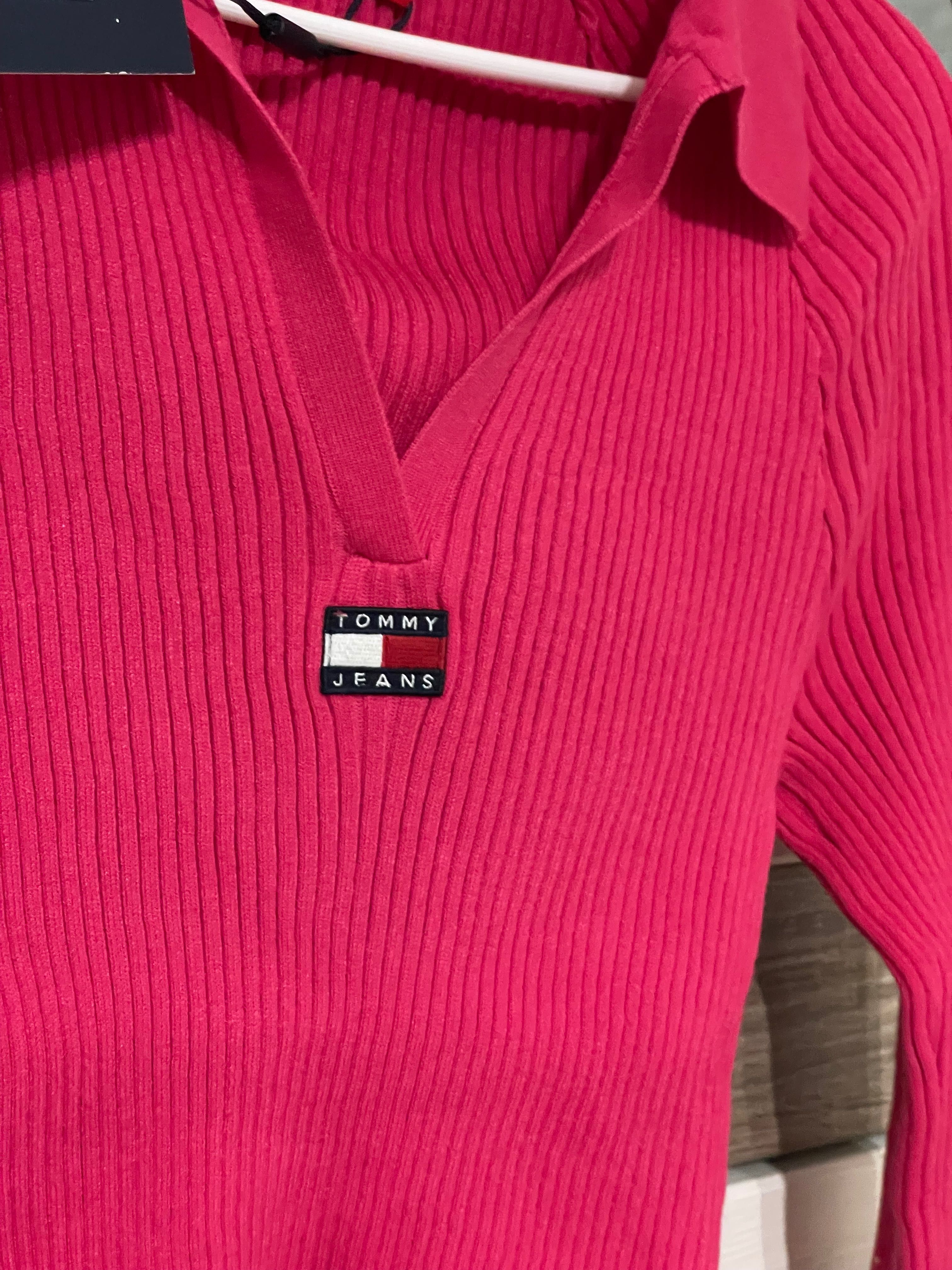 Свитер Tommy Jeans Hilfiger Оригинал женский розовый укороченный новый